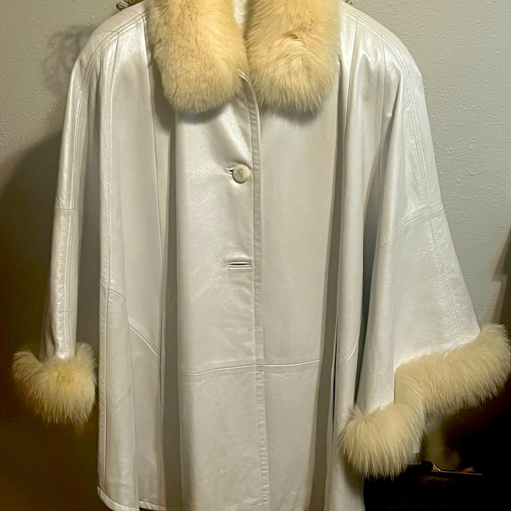 Iridescent  Leather Swing Cape Coat. Size 12